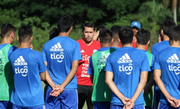 HOY / Otra Albirroja se pone en marcha