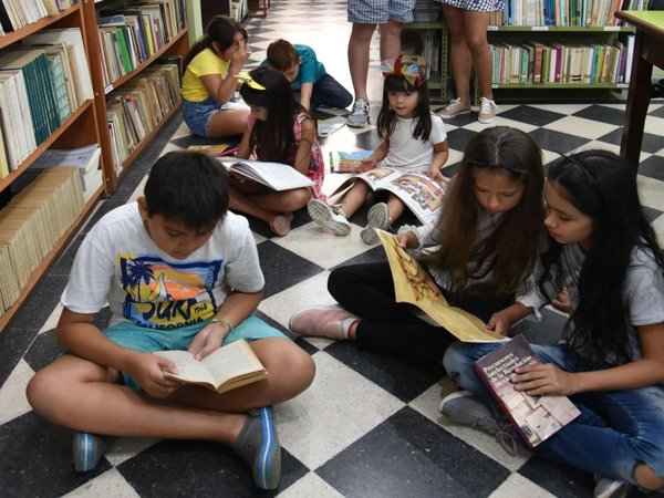 Día del Libro invita a redescubrir   la magia de la lectura y su valor