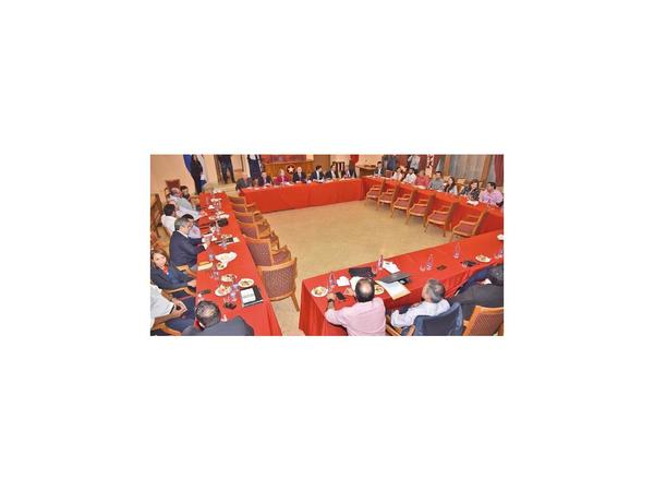 Colorados optan por desbloqueo de listas con doble voto preferencial