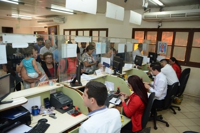 Funcionarios de Contraloría controlan declaración jurada en la comuna
