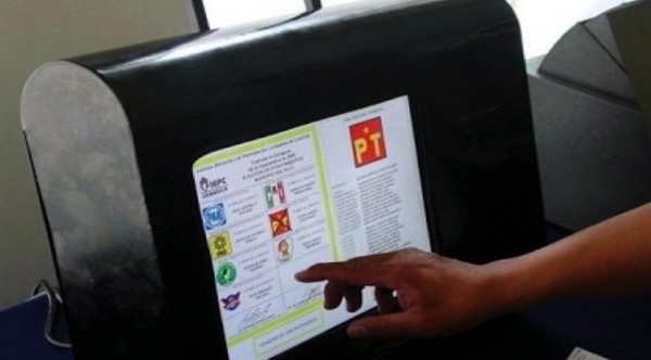 Utilización de urnas electrónicas es inconstitucional, aseguran desde Tedic » Ñanduti
