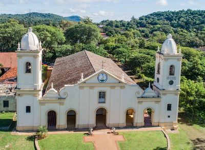 Templo de Paraguarí está en grave peligro