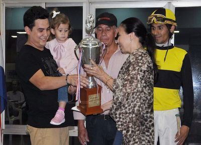 Patrimonio y Galán ganaron