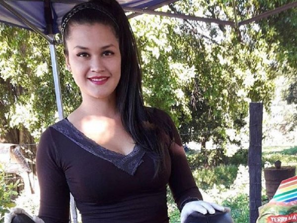 Carmi pide que la yuyera sexy pague impuestos