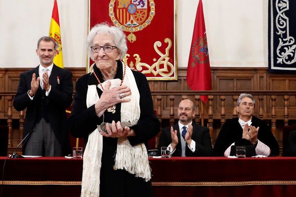 Poetisa uruguaya Ida VItale recibe el Premio Cervantes