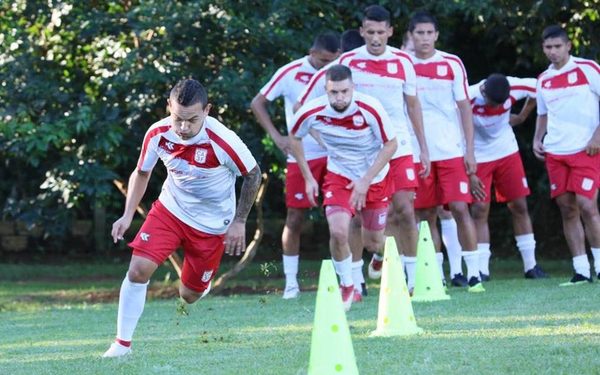 Altoparanaenses debutan el domingo en la Intermedia