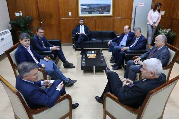 Empresarios españoles interesados en proyecto del puente Chaco’i-Asunción - ADN Paraguayo