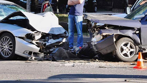 HOY / Cocaína para seguir bebiendo, luego ir en moto: por accidentado el Estado gasta 300 millones