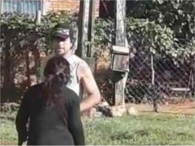 Ordenan captura de un hombre por agredir a su pareja