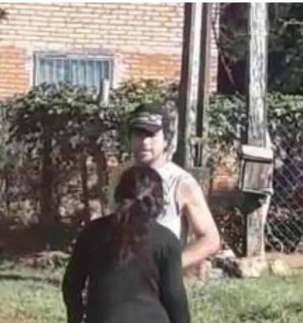 Fiscalía ordena detención de hombre grabado por vecinos - ADN Paraguayo