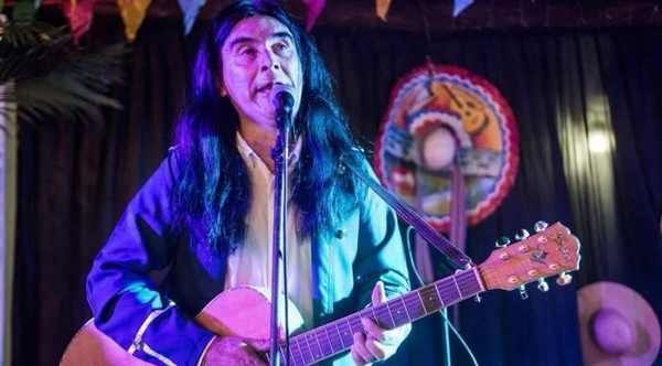HOY / "Solo mitakuña de 15" : el vocalista de The Fenders fue sobreseído por jueza