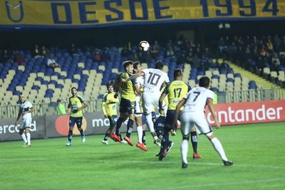 El Decano logra un empate en Chile - ADN Paraguayo