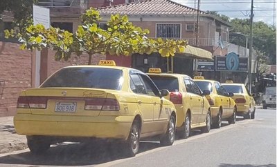 “Rayadito” para cháke a los taxistas letraditos