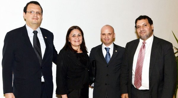 Lanzamiento de libro sobre Soler - Edicion Impresa - ABC Color