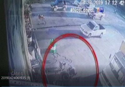 GOMERO MURIÓ AL EXPLOTARLE UNA RUEDA EN EL ROSTRO
