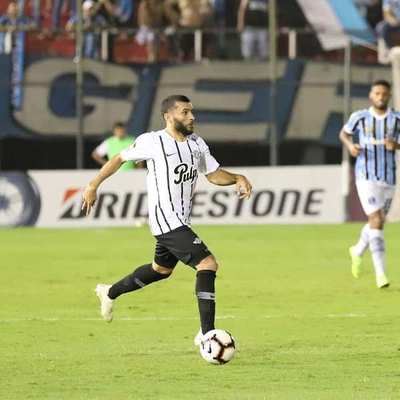 Libertad tropieza ante Gremio de Porto Alegre | .::Agencia IP::.