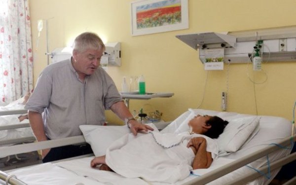 Pa’i Aldo Trento, en terapia, pero estable - ADN Paraguayo