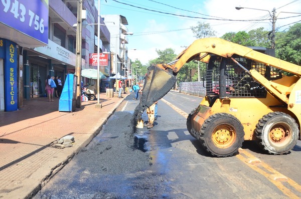 Trabajos de bacheo ya alcanzaron el 70% en CDE, afirman - ADN Paraguayo