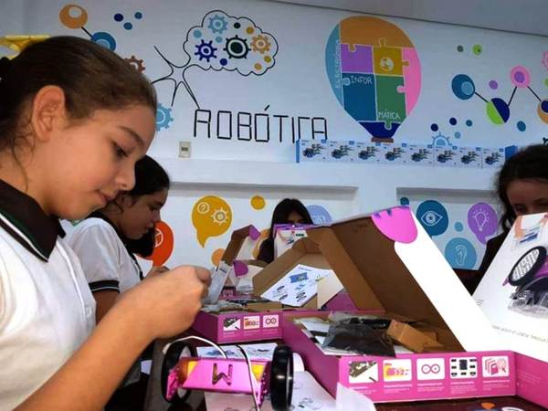Habilitan inscripciones para el evento nacional “Paraguay Open Robotics” | .::Agencia IP::.