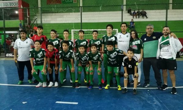 Paranaense cae en el debut