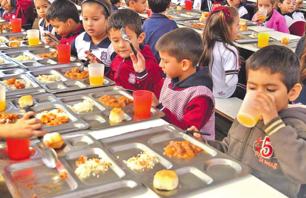 Piden almuerzo escolar para 180 niños de CDE | Diario Vanguardia 12