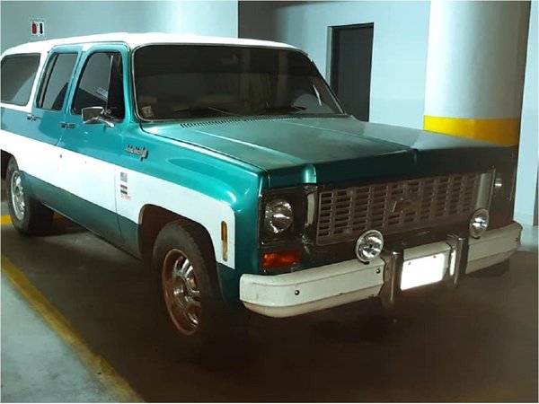 Payo Cubas pone a la venta su camioneta tras suspensión