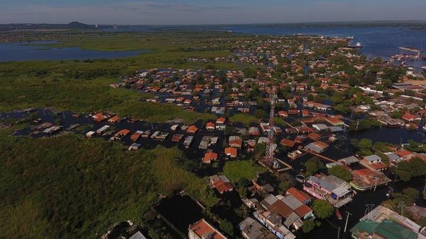 Nivel del río disminuye pero número de damnificados se mantiene