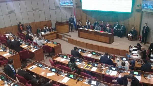 Senado define el futuro del Contralor - Nacionales - ABC Color