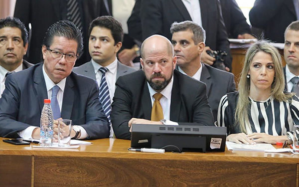 Defensa de contralor sostiene que no hay argumentos para el libelo acusatorio » Ñanduti
