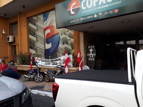 Funcionaria de Copaco denuncia acoso y dice que autoridades apañan