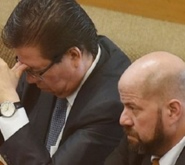 Enrique García renuncia al cargo de Contralor antes de culminar juicio - Paraguay.com