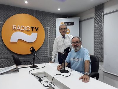“La farándula en Paraguay nació en el ferrocarril” » Ñanduti