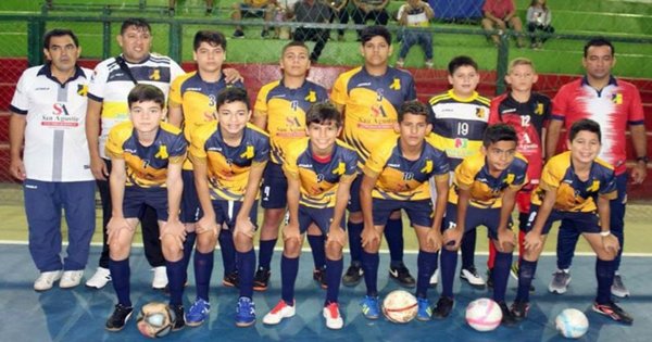 Esta noche se conocerá a los semifinalistas del C13 - Edicion Impresa - ABC Color