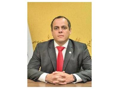 Subcontralor oficialista asumirá esta tarde