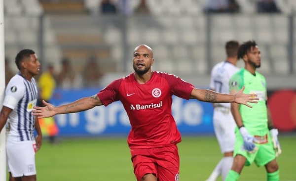 HOY / Inter vence a Alianza Lima, pasa a octavos y gana el Grupo A