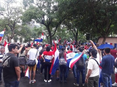 Una ciudadanía expectante al desbloqueo de las listas sábana