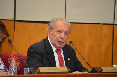 “Algo huele muy mal en nuestro maltrecho Senado” - ADN Paraguayo