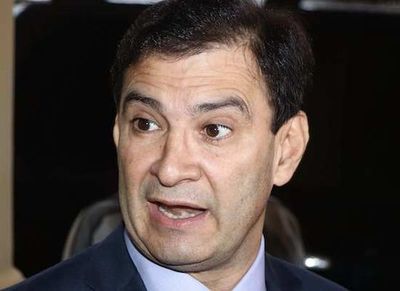 Desbloqueo y voto digital son un retroceso, según Ovelar