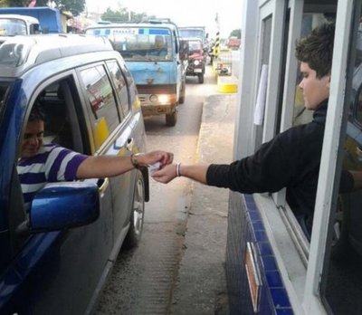 Peajes del MOPC recaudaron cerca G. 3760 millones durante Semana Santa | .::Agencia IP::.