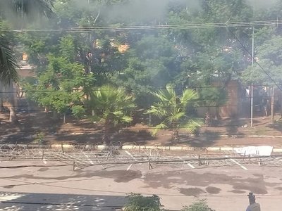 Incidentes frente al Congreso - Nacionales - ABC Color