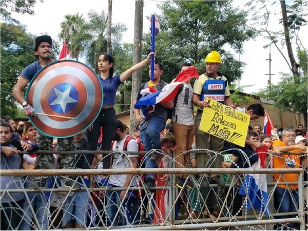 Movilizaciones en varios puntos del país exigen desbloqueo de listas sábana | Paraguay en Noticias 