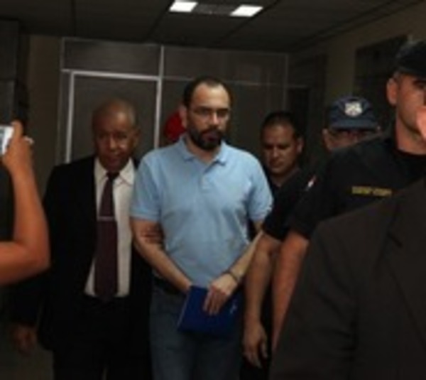 Elevan a juicio oral causa de Fernández Lippmann - Paraguay.com