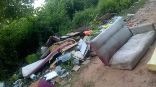 Hospital de Limpio habría tirado basura a un baldío - Nacionales - ABC Color