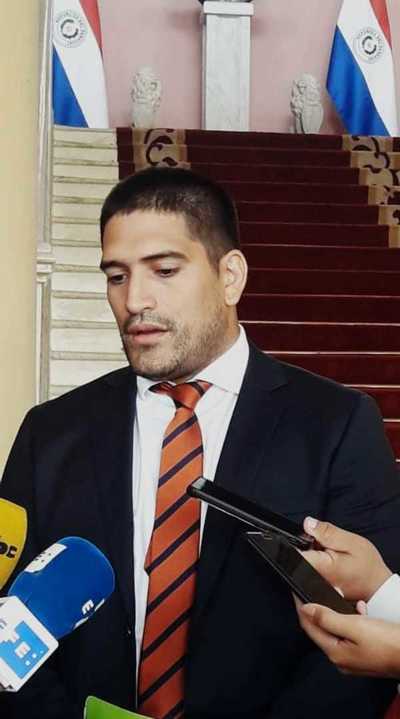 "Payo Cubas sabrá responder y explicar sus amenazas contra el jefe de Estado" » Ñanduti