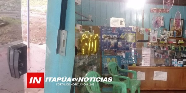 EDELIRA: VIOLENTAN LOCAL COMERCIAL Y SE LLEVAN CELULARES Y DINERO.