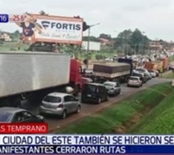 Desbloqueo de listas sábana: Manifestantes cierran ruta en Alto Paraná - Paraguay.com