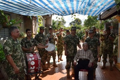 Excombatiente del Chaco cumpió 105 años | Paraguay en Noticias 