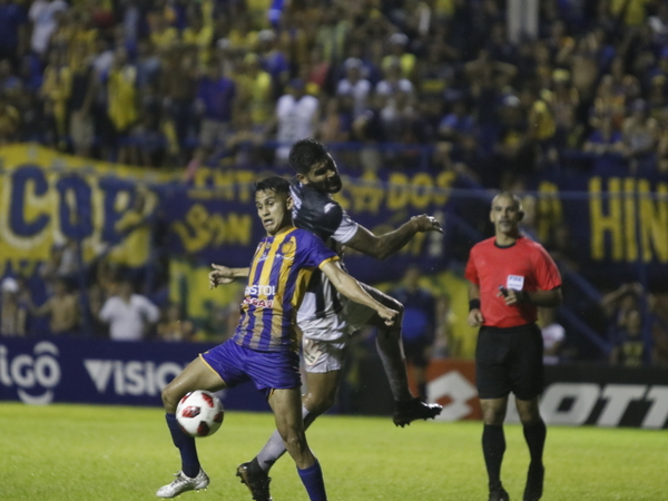 Igualdad entre Luqueño y Santaní en Campo Grande