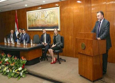 Hacienda mantiene postura en subir tasas máximas del ISC