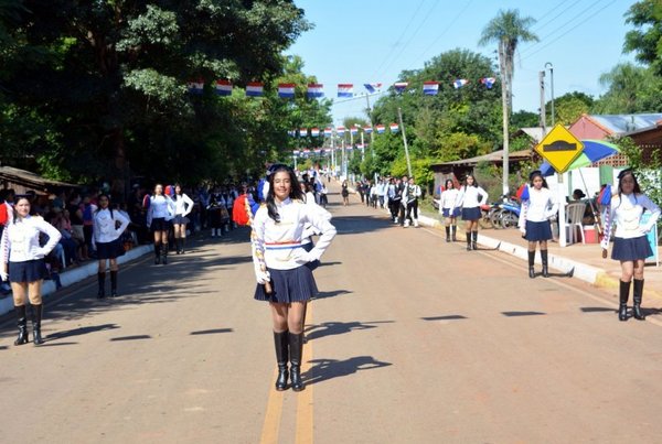 Celebran seis años del distrito de San Alfredo - Edicion Impresa - ABC Color